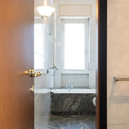 Fantastic Two Bedroom Zara 5th Fl- Mirable Pm * Milano